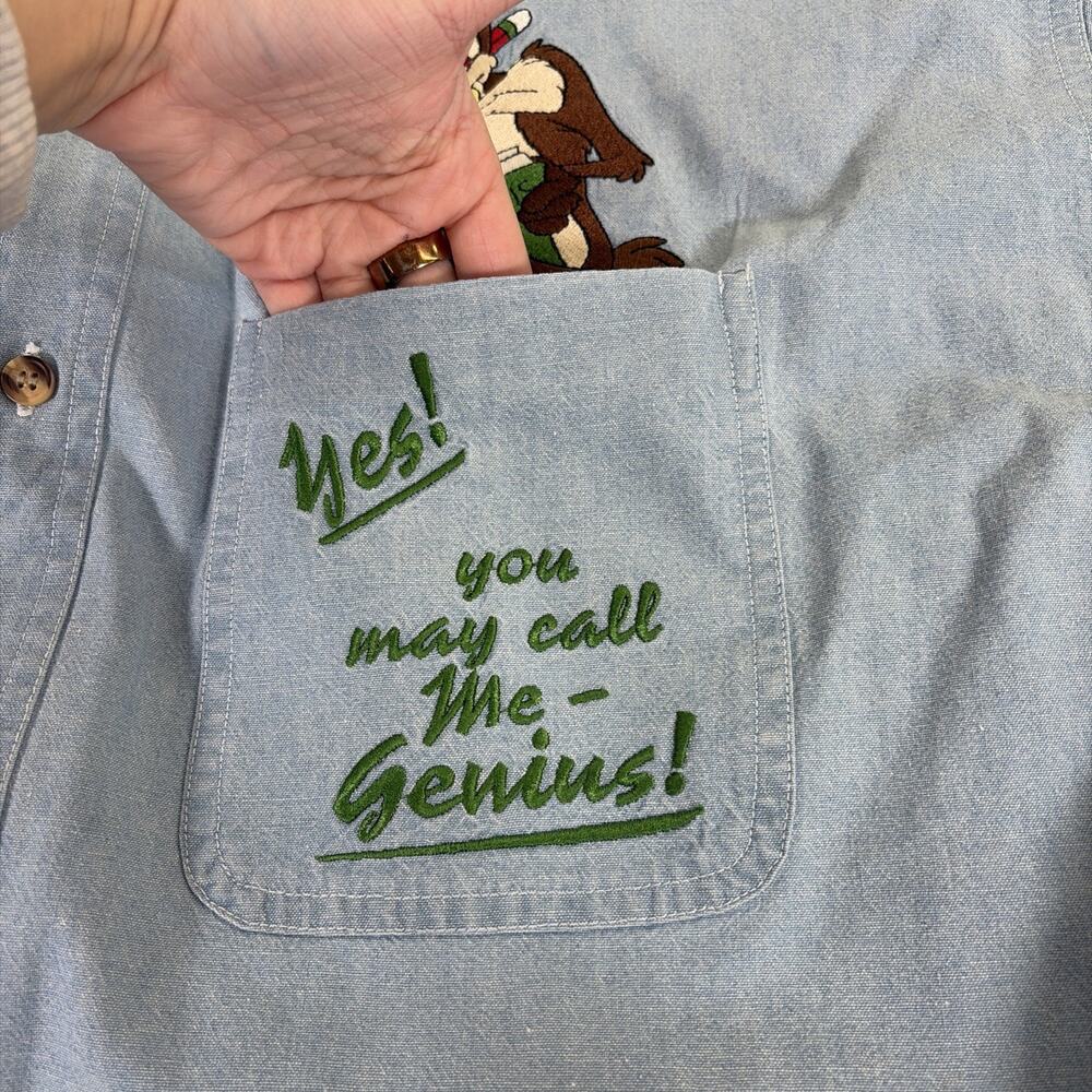 Vintage 1995 Warner Bros. Studio Store Wile E. Coyote Genius Denim Shirt Large - Picture 2 of 14